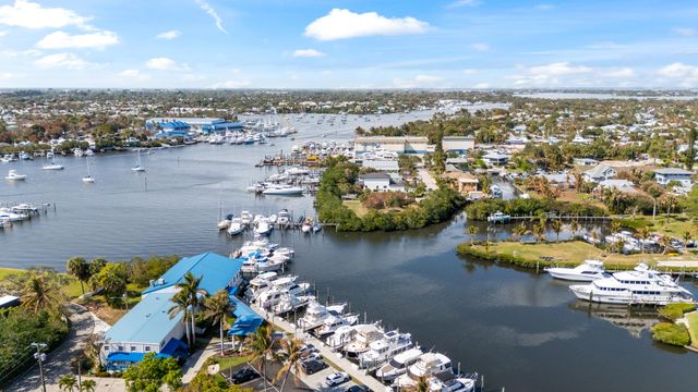 5169 SE Horseshoe Point Road, Stuart, FL 34997