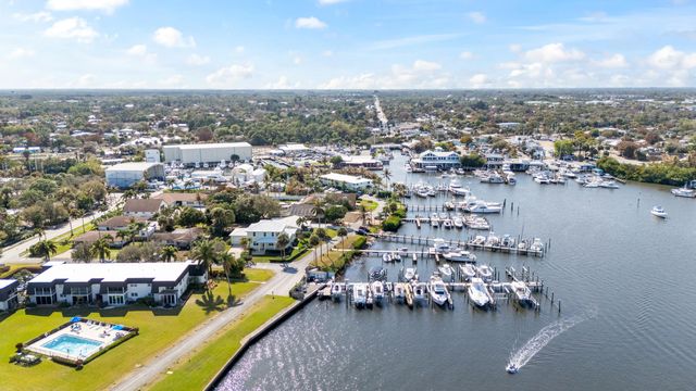 5169 SE Horseshoe Point Road, Stuart, FL 34997