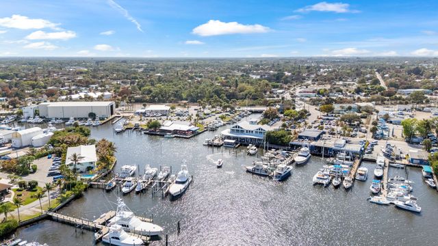 5169 SE Horseshoe Point Road, Stuart, FL 34997