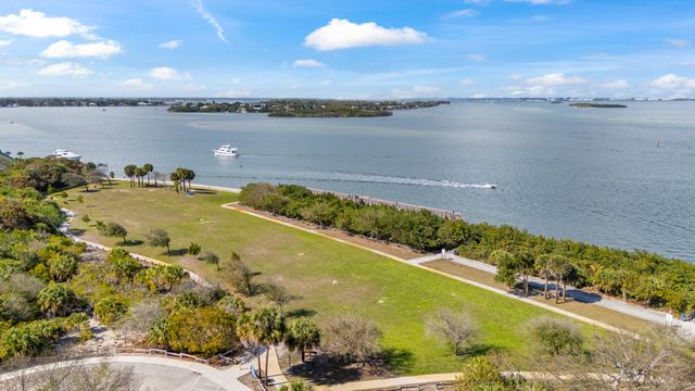 5169 SE Horseshoe Point Road, Stuart, FL 34997