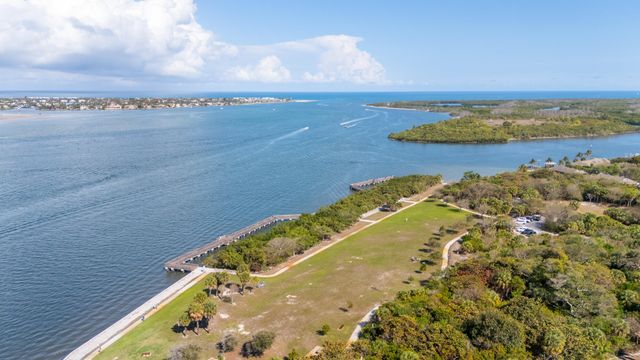5169 SE Horseshoe Point Road, Stuart, FL 34997