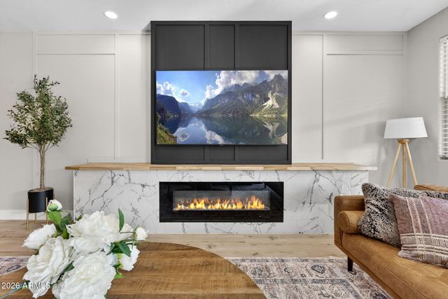 1663 W GORDON Street, San Tan Valley, AZ 85144