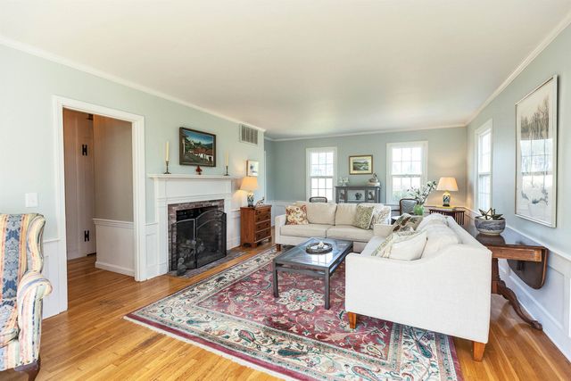30 Orchard Hill Road, Peterborough, NH 03458