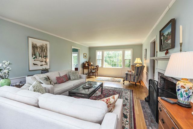 30 Orchard Hill Road, Peterborough, NH 03458