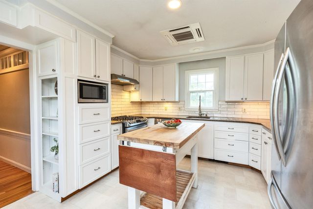 30 Orchard Hill Road, Peterborough, NH 03458
