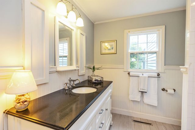 30 Orchard Hill Road, Peterborough, NH 03458