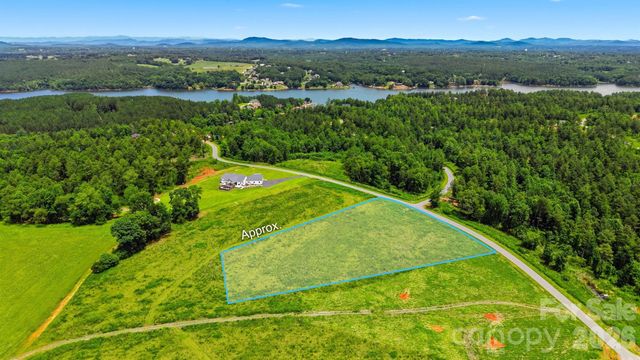 2093 Crestone Way, Connelly Springs, NC 28612