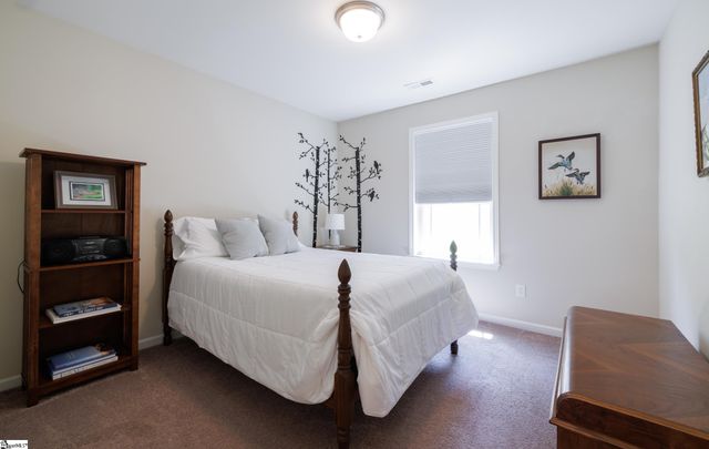 108 Summerdale Drive, Taylors, SC 29687