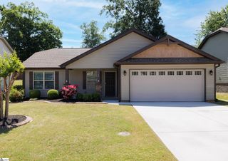 108 Summerdale Drive, Taylors, SC 29687