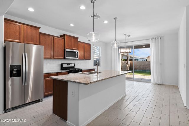 10661 W Filbert Street, Marana, AZ 85653