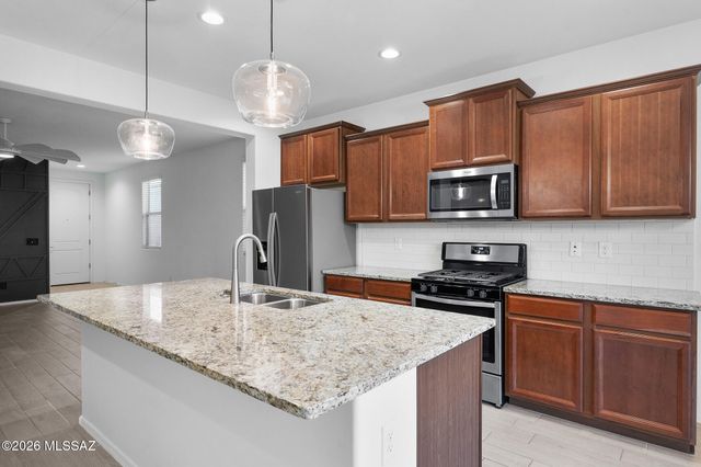 10661 W Filbert Street, Marana, AZ 85653