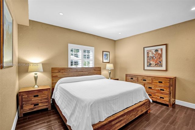 4812 Washington St 3, Hollywood, FL 33021