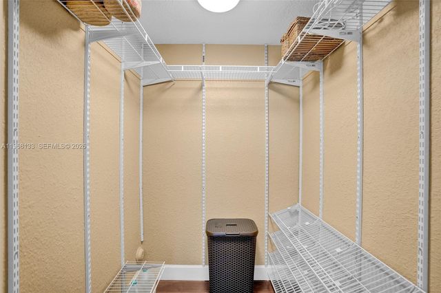 4812 Washington St 3, Hollywood, FL 33021