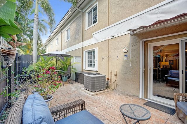 4812 Washington St 3, Hollywood, FL 33021