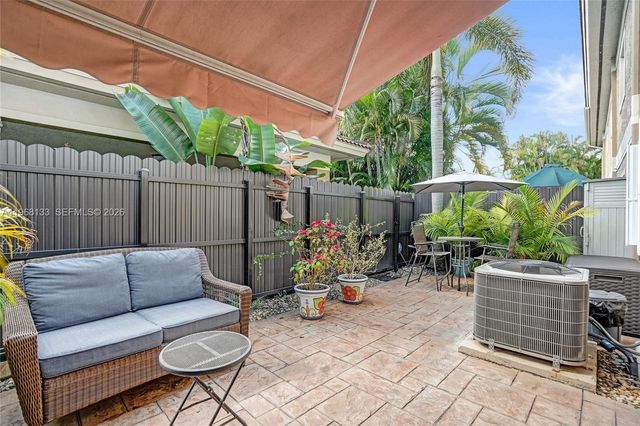 4812 Washington St 3, Hollywood, FL 33021