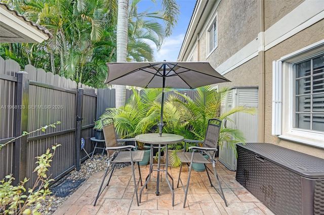 4812 Washington St 3, Hollywood, FL 33021