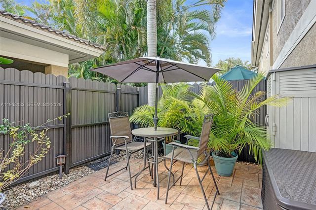 4812 Washington St 3, Hollywood, FL 33021