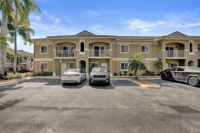 4812 Washington St 3, Hollywood, FL 33021