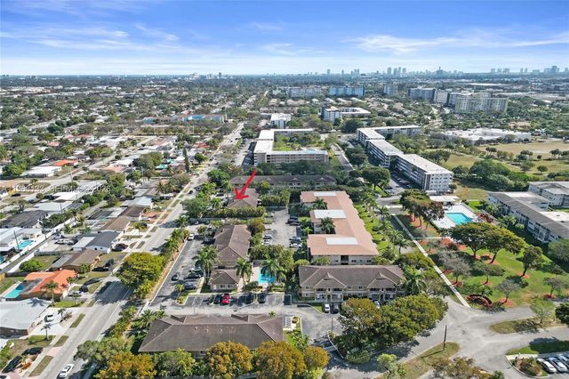 4812 Washington St 3, Hollywood, FL 33021