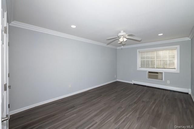25 N Clinton Avenue 5A, Bay Shore, NY 11706