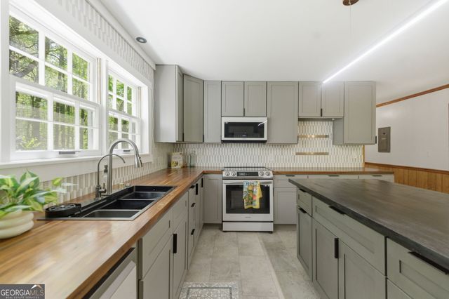5430 Bethlehem Road, Fairburn, GA 30213