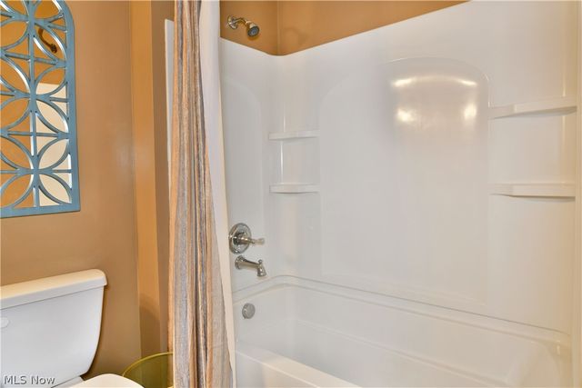 541 Stoneybrook Lane, Canfield, OH 44406
