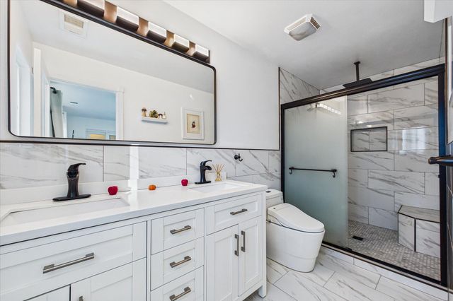 6194 Abrahamsen Court, Eureka, CA 95503