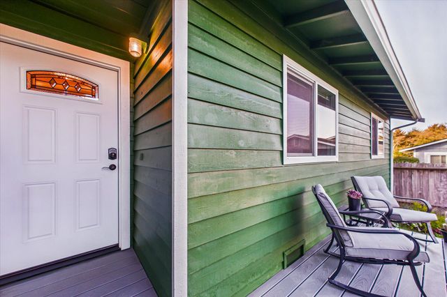 6194 Abrahamsen Court, Eureka, CA 95503