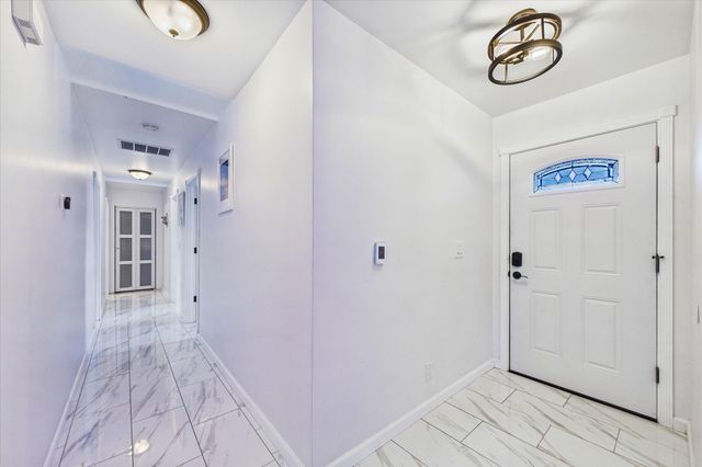 6194 Abrahamsen Court, Eureka, CA 95503