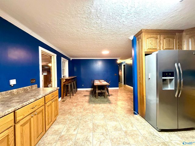 1980 Riddles Bend Road, Rainbow City, AL 35906