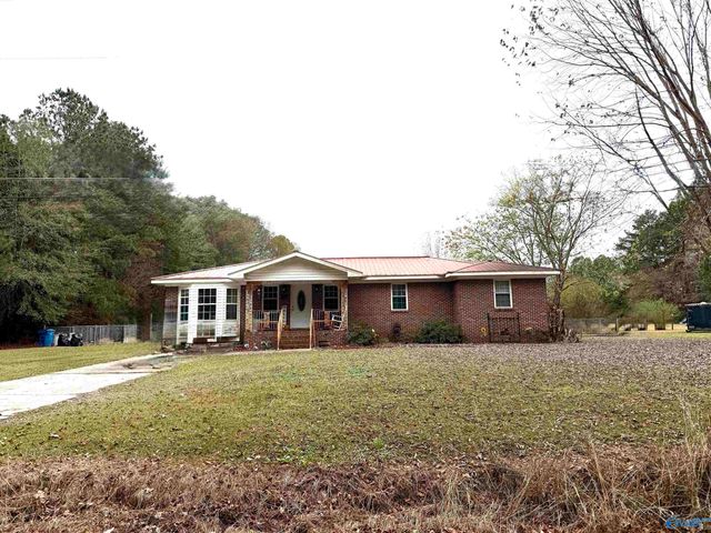 1980 Riddles Bend Road, Rainbow City, AL 35906