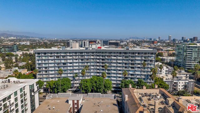 100 S Doheny Drive 221, Los Angeles, CA 90048