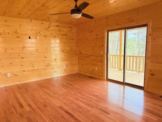 99 Noelles Pass, Murphy, NC 28906