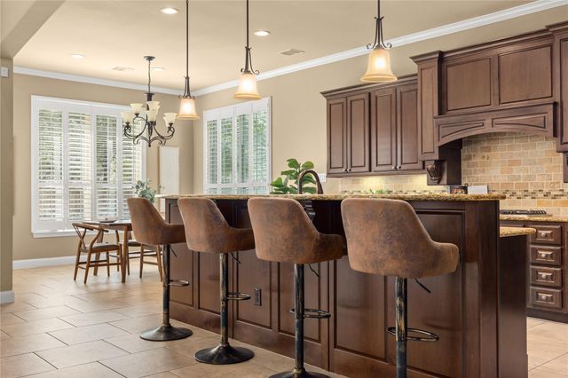 20660 Lavone Drive, Porter, TX 77365