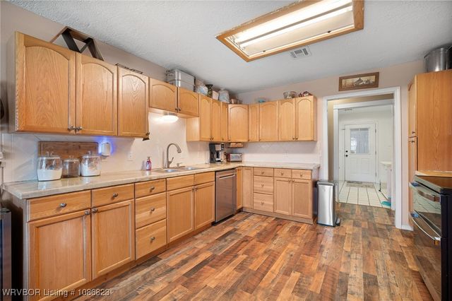 2546 Old Uniontown Road, Van Buren, AR 72956