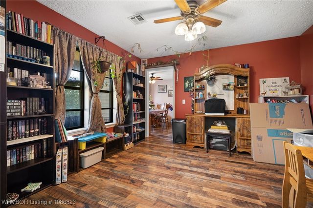 2546 Old Uniontown Road, Van Buren, AR 72956