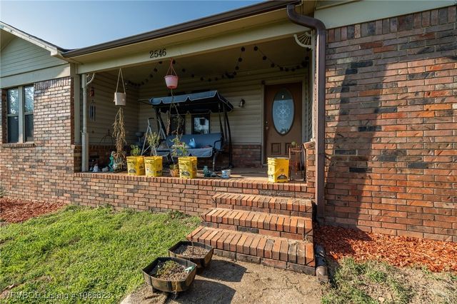 2546 Old Uniontown Road, Van Buren, AR 72956