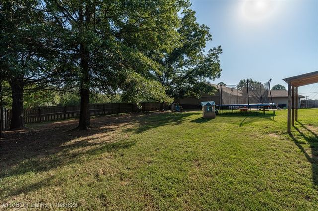 2546 Old Uniontown Road, Van Buren, AR 72956