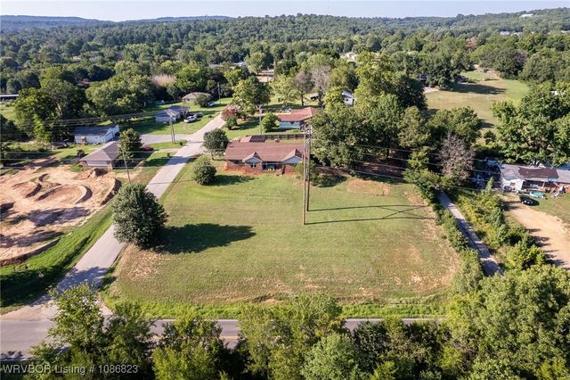 2546 Old Uniontown Road, Van Buren, AR 72956