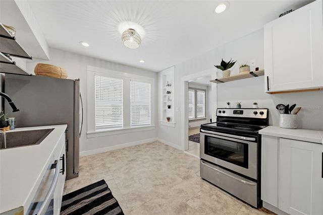 4105 18TH AVENUE S, St Petersburg, FL 33711
