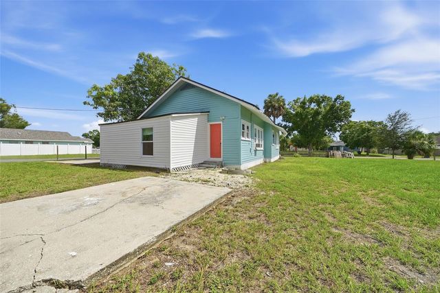 4105 18TH AVENUE S, St Petersburg, FL 33711