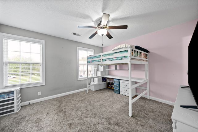 354 Sam Houston Cir, Clarksville, TN 37040