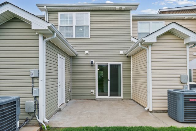 354 Sam Houston Cir, Clarksville, TN 37040