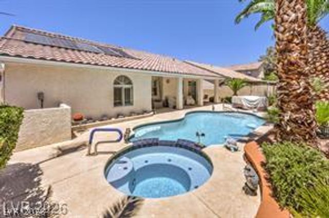 3075 Misty Moon Avenue, Henderson, NV 89052