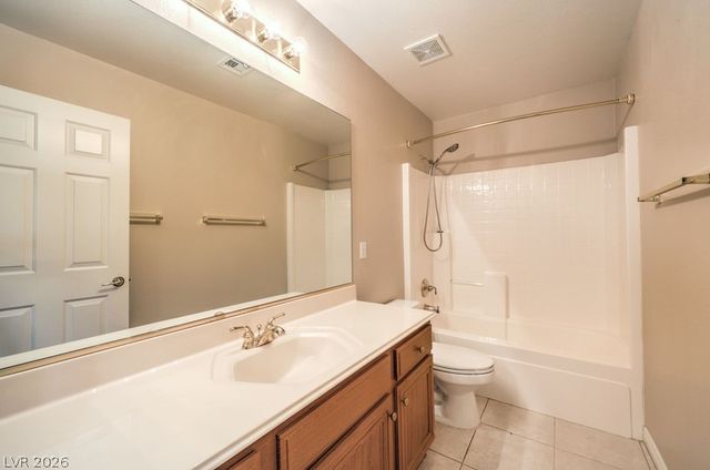 3075 Misty Moon Avenue, Henderson, NV 89052