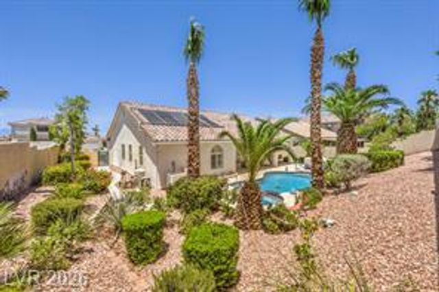 3075 Misty Moon Avenue, Henderson, NV 89052