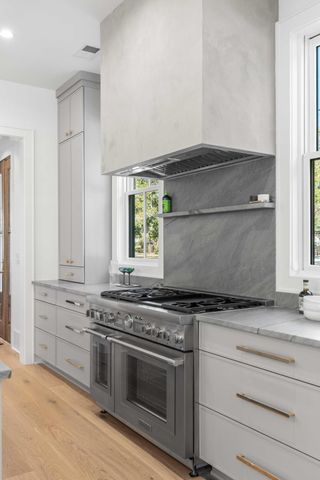 839 Mccants Drive, Mount Pleasant, SC 29464