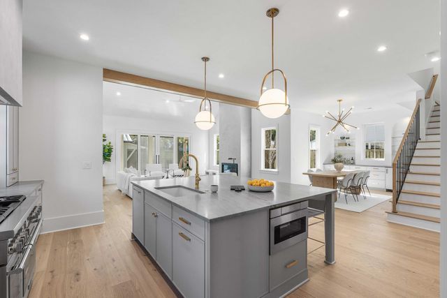 839 Mccants Drive, Mount Pleasant, SC 29464