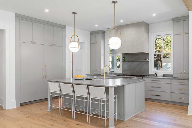 839 Mccants Drive, Mount Pleasant, SC 29464