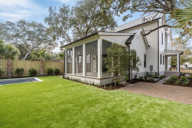 839 Mccants Drive, Mount Pleasant, SC 29464